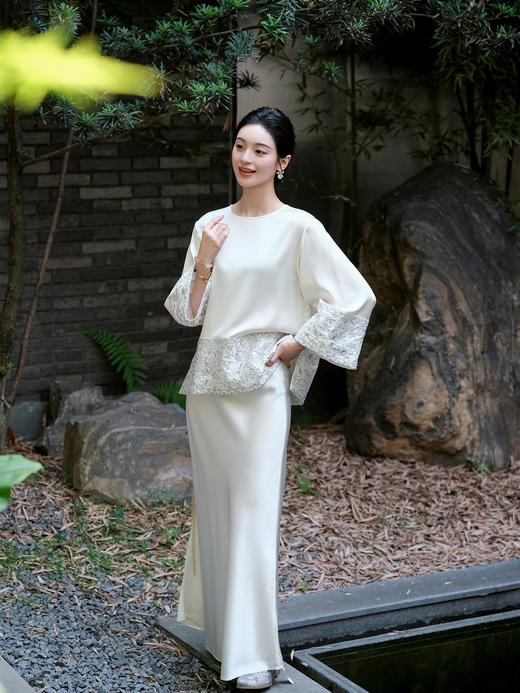 盛唐牡丹| 盘银手推绣真丝上衣 商品图2