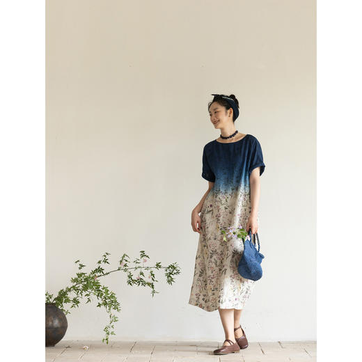 牧衣游原创 印花吊染亚麻连衣裙新款轻薄渐变质朴宽松长裙 夏未 商品图2