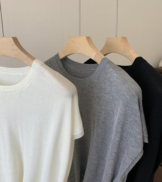 丝滑裸感真丝莱赛尔交叠扭结设计瘦瘦衫 商品图13