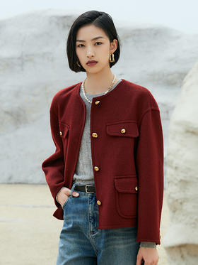 酒红色圆领多口袋金属扣短款毛呢外套 秋冬复古小香风显瘦长袖上衣