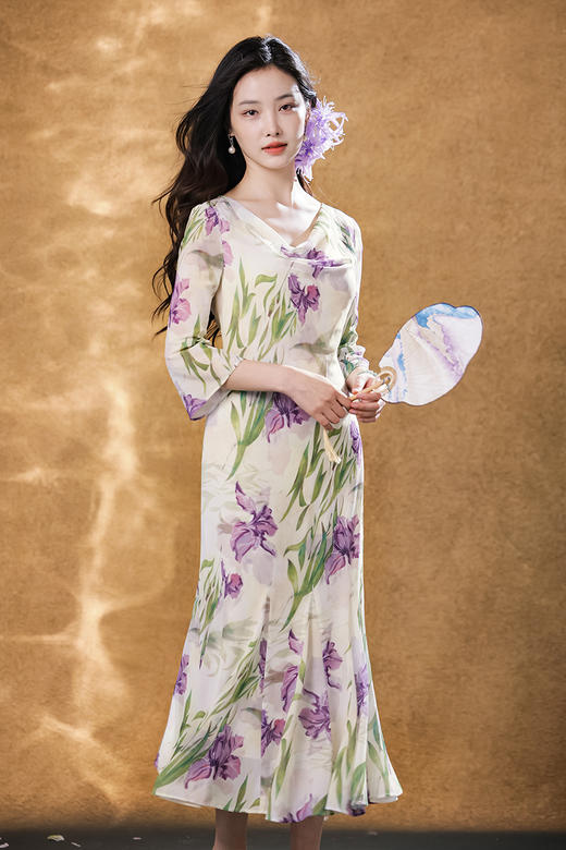 逸红颜明月优选「咏紫鸢」清丽婉转·鸢尾花荡领鱼尾，古典雪纺连衣裙 商品图3