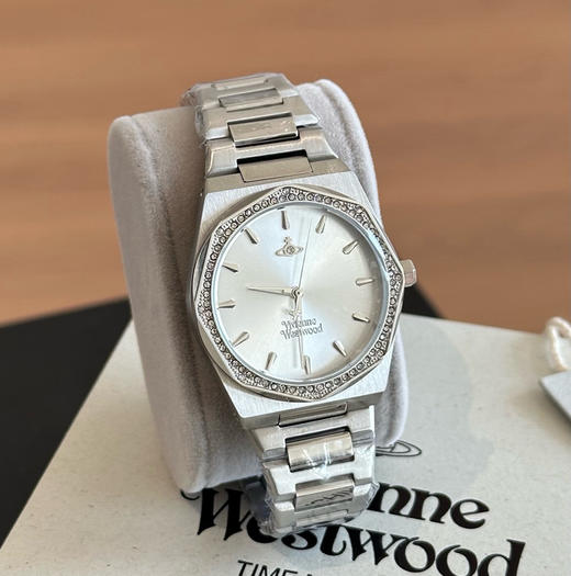 原单土星西太后钢链手表061803 商品图0