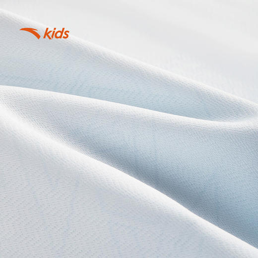 安踏儿童短袖T恤男大童篮球系列运动透气针织短袖衫352531101 商品图4