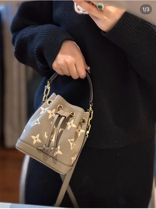 D061818巨适合夏天~nano noe星辰小水桶包单肩斜跨包女 商品图0