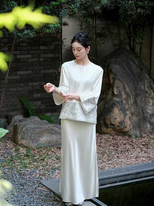 盛唐牡丹| 盘银手推绣真丝上衣 商品图4