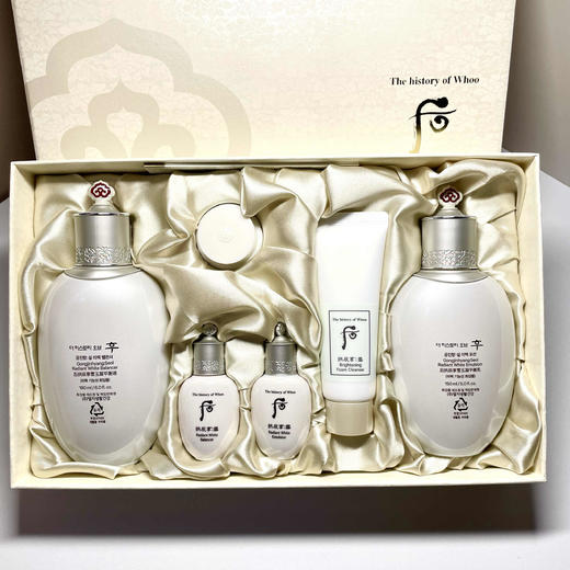 【保税仓】WHOO后 美白两件套 增量版（水180ml+乳150ml+水20ml+乳20ml+面霜4ml+洁面40ml/套） 商品图2