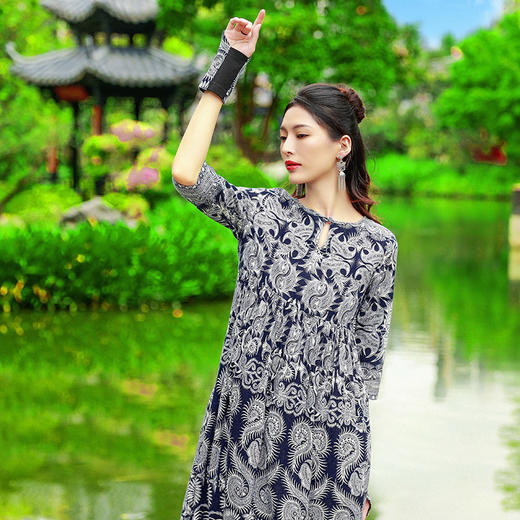 雨生百谷连衣裙 | 杨丽萍老师同款 | 现货加急发 | 三种袖型多样选择 商品图4