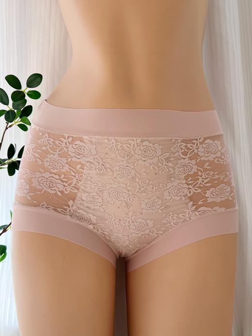 点此购买 爱慕家女士蔷薇花蕾丝中高腰护宫内裤 艾 321660 商品图1