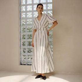 条纹短袖亚麻连衣裙