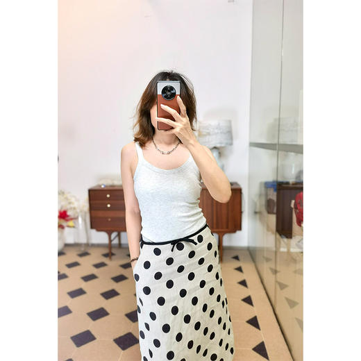 【贝拉推荐 自留款！】自带杯垫 免穿BRA 休闲肩带内置垫背心 高弹软糯 舒适透气 胶原蛋白养肤背心 商品图7