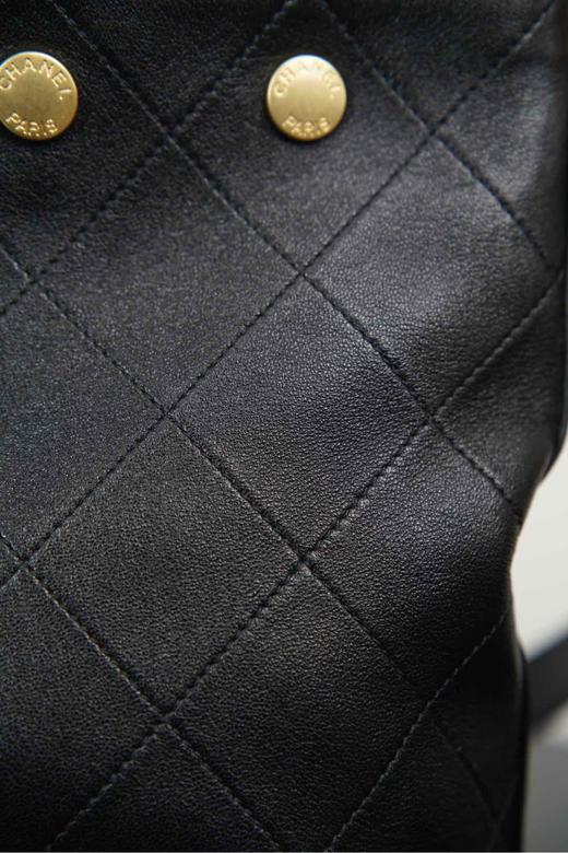 D061821复古做旧风金属排扣重量感的双吊坠设计单肩斜挎包 商品图7