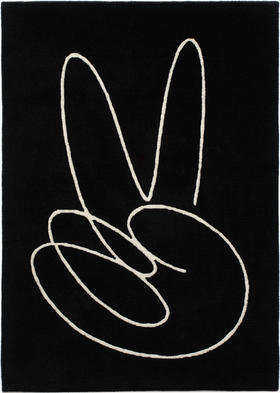 Dean Poole ｜New Zealand｜84 × 118 cm 