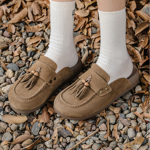 Safiya/索菲娅2025复古厚底包头外穿休闲流苏百搭穆勒勃肯拖鞋SFD3110081 商品图1