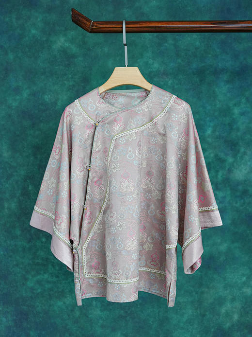 V251803上衣 商品图0