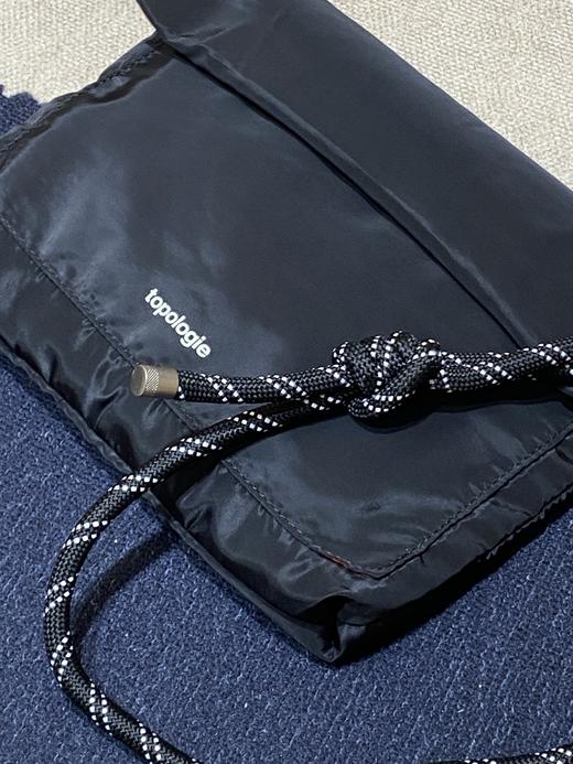 opologie 全新多功能折叠斜挎包⚠️咱们赠送一条肩带的哈！官网包和包袋分开卖的！！一条肩带258起！！呀！！! 冲鸭！！! 这个肯定要自留！！! 商品图13