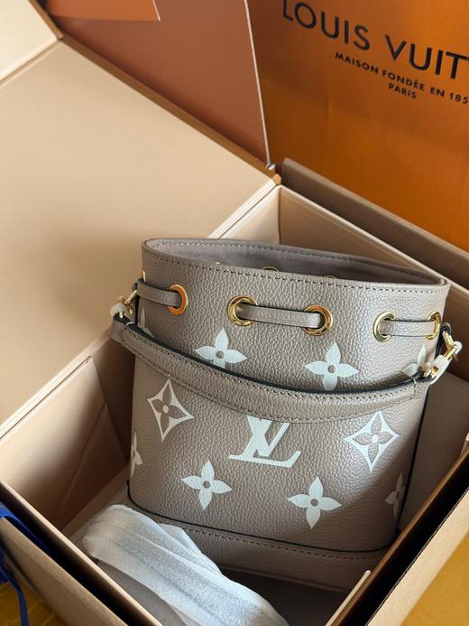 D061818巨适合夏天~nano noe星辰小水桶包单肩斜跨包女 商品图7