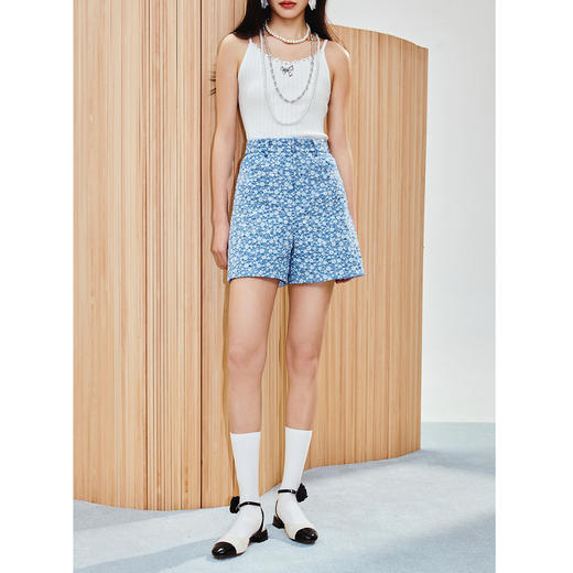 水洗浅牛仔蓝高腰短裤女高级气质感裤子25夏季(货号:MS86PA024B1002) 商品图0