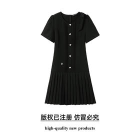 【清仓超15天不保价】奢姿大码女装2025夏季爱心扣装饰时尚连衣裙胖妹妹百褶设计裙子9952835029【1】