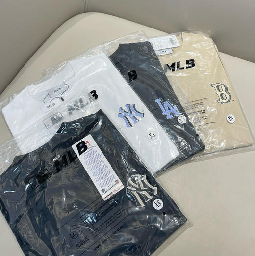 正品MLB男女款棉质短袖T恤061801 商品图6