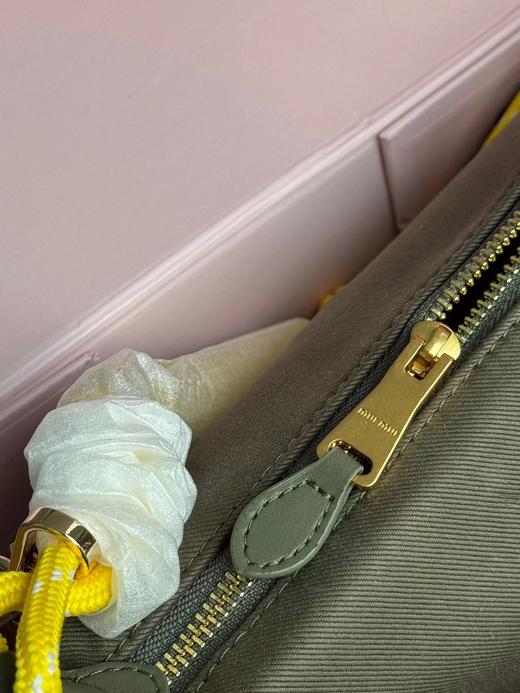 D061833饭盒包 gabardine面料刺绣同色LOGO标志休闲包 商品图14