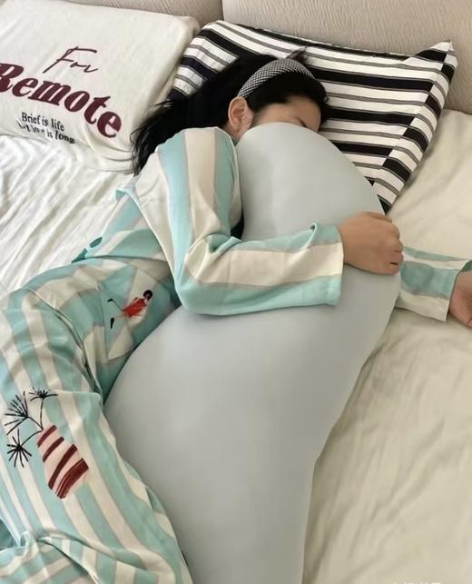 亚D星球同款【深睡抱抱枕】人生1/3时间在床上，怎能将就❗️专为【侧睡党】设计的深度睡眠神器🎁最佳"人形抱枕"替代品🎁 商品图6