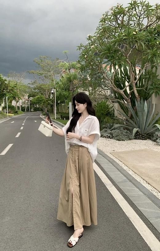 🚀速抢款🔥救命！这件车厘子红衬衫美到犯规！ 🇮🇹【cosAcosB轻薄微透松弛感翻领亚麻衬衫】 💃显白一绝+透气到会呼吸！ 商品图14