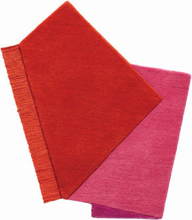 Anna Kulachek  ｜USA｜160 × 200 cm