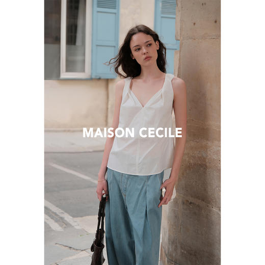 MAISON CECILE 两色/法式极简设计感V领宽松无袖扭结背心 商品图1