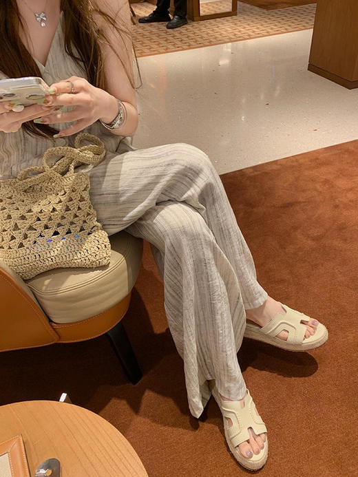 赵露思董洁推荐草编H拖纯皮凉鞋 商品图6