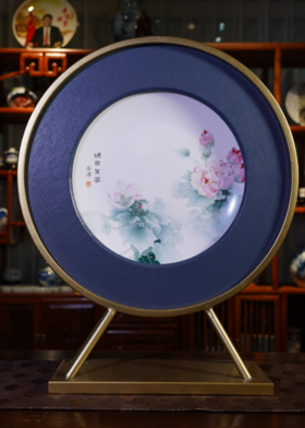 新粉彩烟雨芙蓉摆台