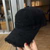 【破洞棒球帽女字母刺绣水洗棉鸭舌帽】显脸小加大加宽帽檐软顶遮阳帽 商品缩略图1