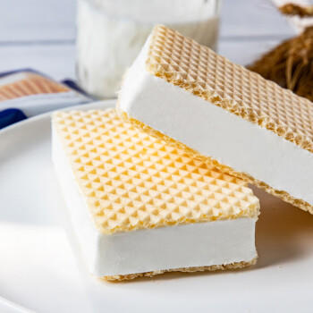 中街冰点 妙享牛奶口味冰淇淋  70克*6支 三明治 雪糕甜品 家庭装 商品图5