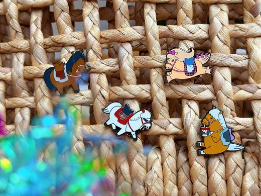 【天星潮玩店】天星小马团基础款徽章 商品图4