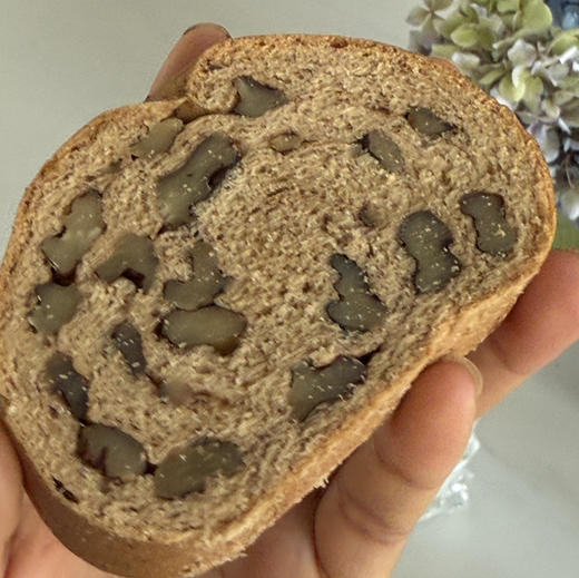 【预售】新疆工厂直邮，优驼驼奶列巴 老酵头发酵，0反式脂肪酸，大块核桃仁，麦香味浓！25天保质期 商品图6
