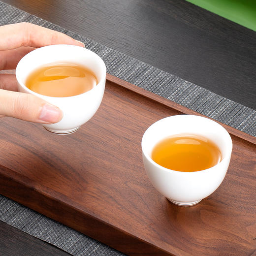 麓云山丨麓山春野 野生古树红茶 云南红茶 野生紫树茶 60g 袋装 野韵花蜜 山野甜韵 商品图4