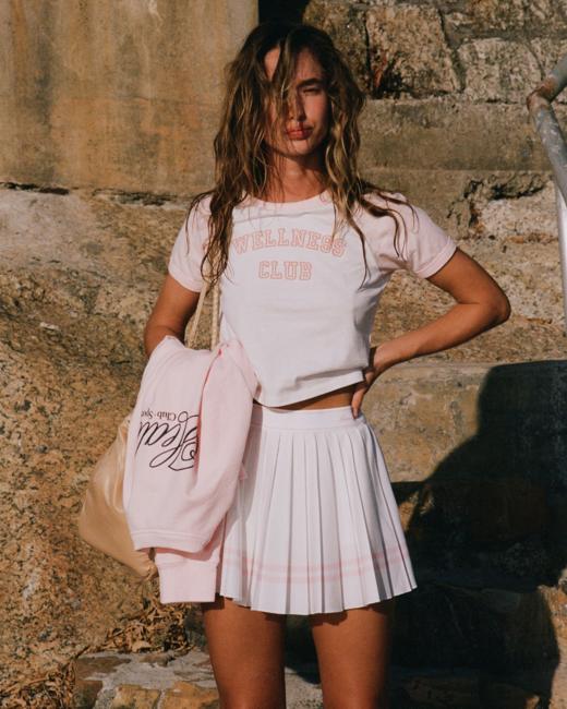 Sporty & Rich - Vendome Script Pleated Skirt - White - 女装 - 短裙 - 白色 商品图2