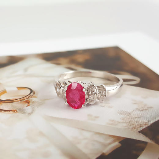 【天然正品】A货翡翠PT900铂金镶钻镶天然近1ct红宝石蝴蝶结造型戒指12.5号（戒圈可改）女士现售价：2680！160525NJM61 商品图3