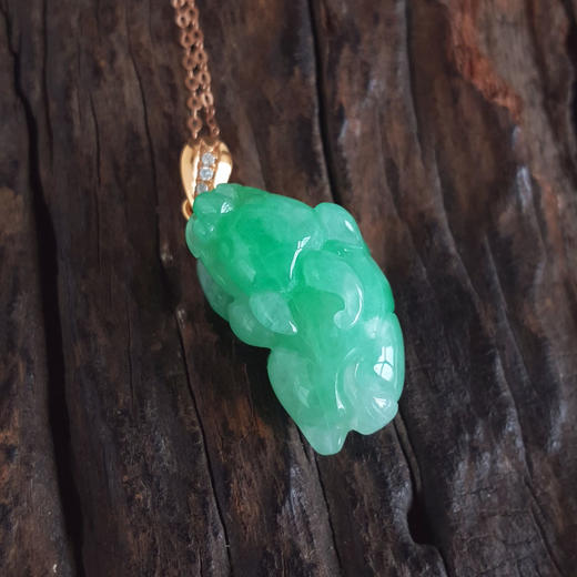 【天然正品】A货翡翠AU750玫瑰金镶钻镶天然糯种绿色瑞兽造型翡翠吊坠项链30.4*13.1*11.5MM（皆取最大值）女士现售价：780特价！090525NJM06 商品图3