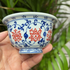 柴窑缠枝莲主人杯