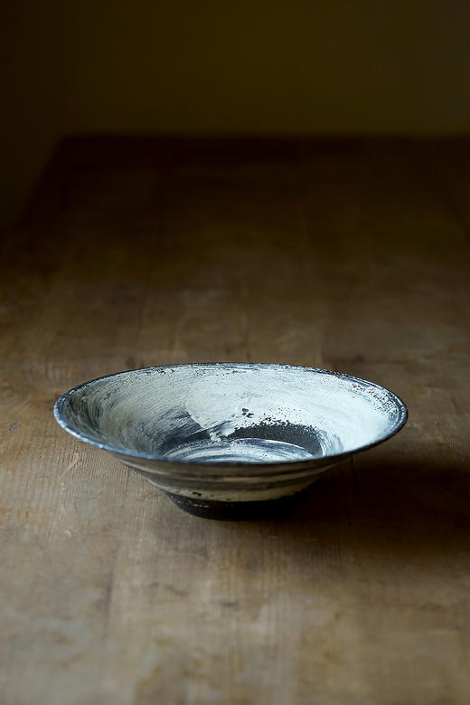 尾形笃25黑地刷毛目｜特大钵 商品图0