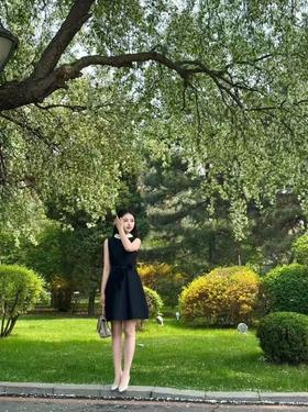 小礼服！柜上5K品质！2025赫本风撞色收腰高端丝毛连衣裙 显瘦礼服！