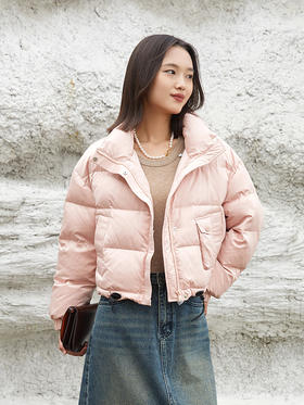 2025 秋冬温柔粉立领短款羽绒服女 蓬松菱格纹保暖面包服 抽绳袖口休闲宽松通勤轻薄羽绒外套