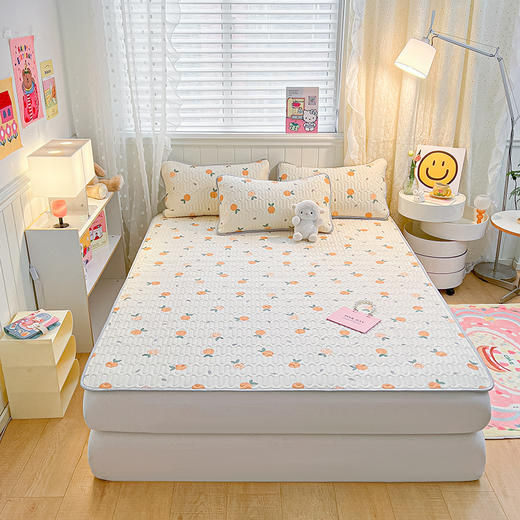 🌸【凉席界的“爱马仕”-床单款0011】进口凉感丝夏季乳胶凉席套装，柔软舒适型强🌟，凉感亲肤不沾肤整张乳胶久睡不变形 ✅ 进口A类凉感丝 、【填充物】高品质整张3A乳胶（5mm） 商品图4