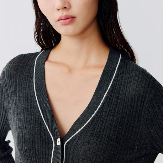 东黎 • 温柔的海风 第五航线 桑蚕丝山羊绒女士V领开衫 5200 商品图6