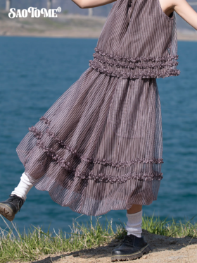 早乙女惠子saotome/STMQZ252299/木耳边网格花苞纱裙