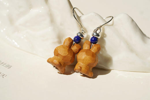 老山檀兔兔耳坠 商品图6