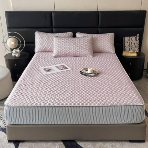 🌸【凉席界的“爱马仕”-床笠款-005】进口凉感丝夏季乳胶凉席套装，柔软舒适型强🌟，凉感亲肤不沾肤整张乳胶久睡不变形 ✅ 进口A类凉感丝 、【填充物】高品质整张3A乳胶（5mm） 商品图9