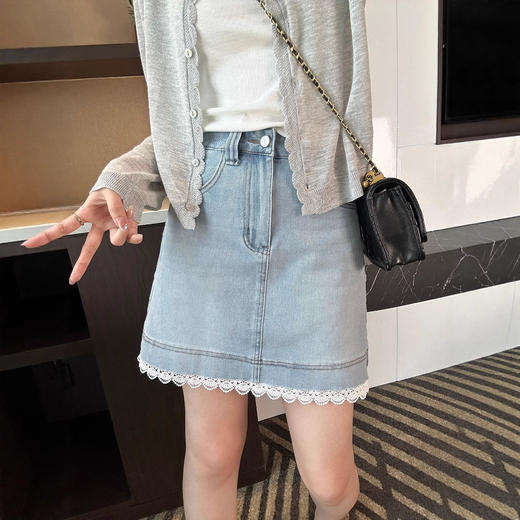 心动蕾丝边！2025四面弹薄款牛仔短裙女夏季新款高腰A字防走光半身裙 商品图1