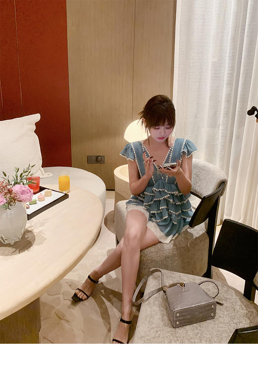 清仓捡漏 LIN BOUTIQUE  LC250068 蕾丝小上衣LK250068 拼接蕾丝短裤 商品图5