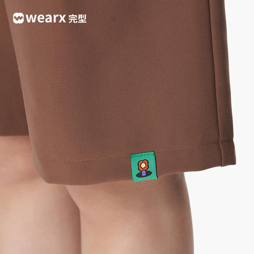 完型-A字型挺阔休闲短裤 商品图3